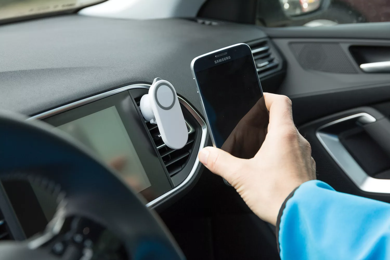 Автомобильный держатель для телефона: полный гид по выбору и установке - 3